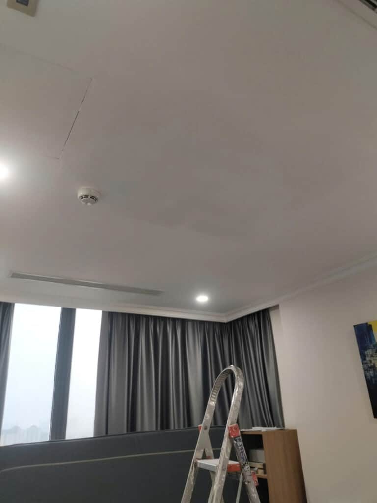 Trần thạch cao mới lắp đặt, sửa chữa tại nhà và văn phòng.